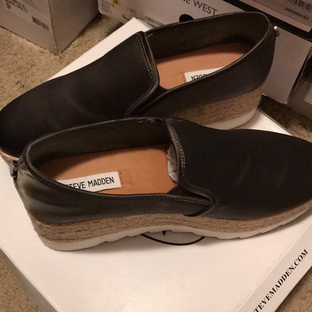 Sporty Wedge Shoe❤️